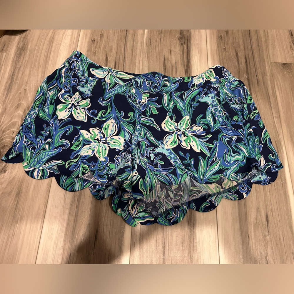 Lilly Pulitzer Blue and Green Floral Scalloped Shorts